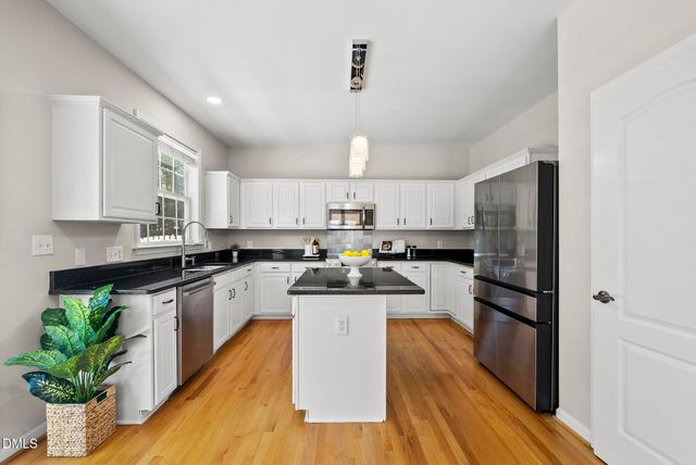 2411 Colony Woods Drive, Apex, NC 27523