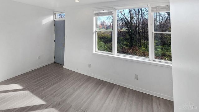 5024 Oberlin Boulevard, Cincinnati, OH 45237