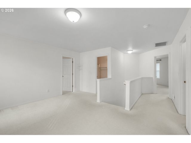 1668 Se RIPPLEWOOD Ave, Hillsboro, OR 97123