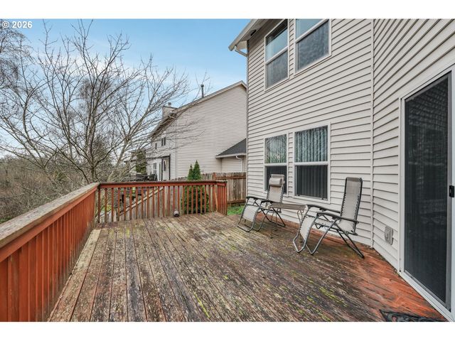 1668 Se RIPPLEWOOD Ave, Hillsboro, OR 97123