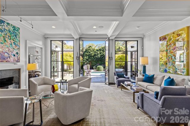 727 Colville Road, Charlotte, NC 28207