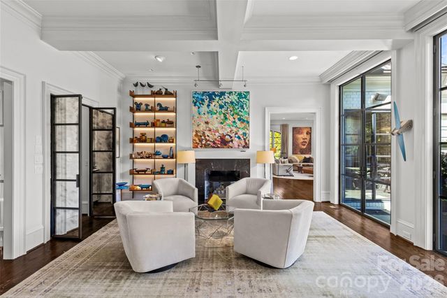 727 Colville Road, Charlotte, NC 28207