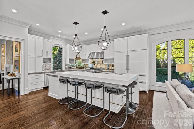 727 Colville Road, Charlotte, NC 28207