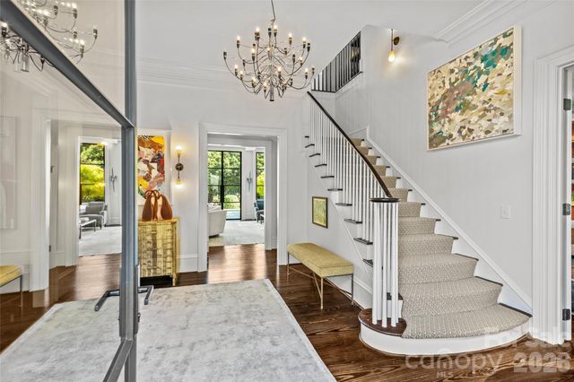 727 Colville Road, Charlotte, NC 28207