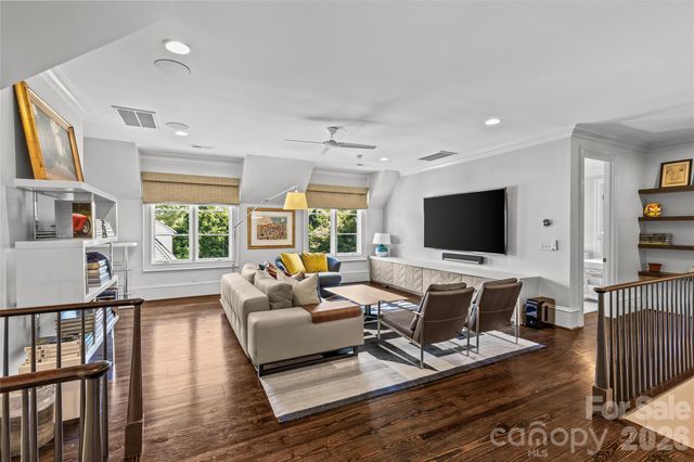 727 Colville Road, Charlotte, NC 28207