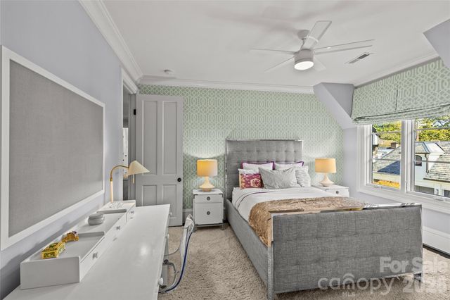 727 Colville Road, Charlotte, NC 28207