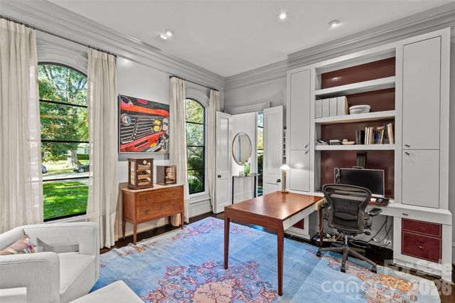 727 Colville Road, Charlotte, NC 28207