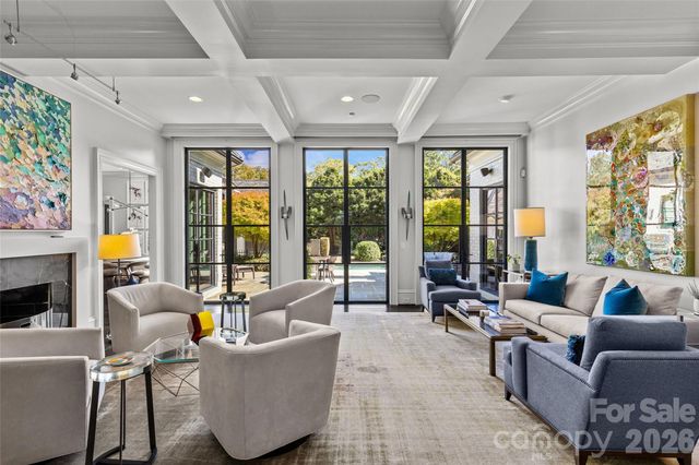 727 Colville Road, Charlotte, NC 28207