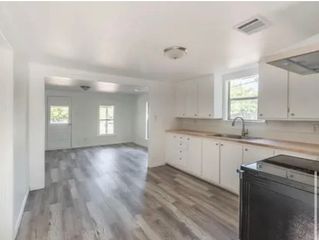 1220 N Rusk Street, Weatherford, TX 76086