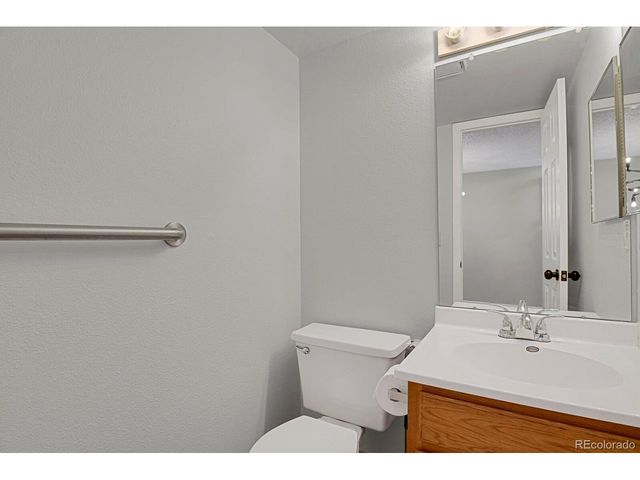 12332 Colorado Blvd 30, Thornton, CO 80241