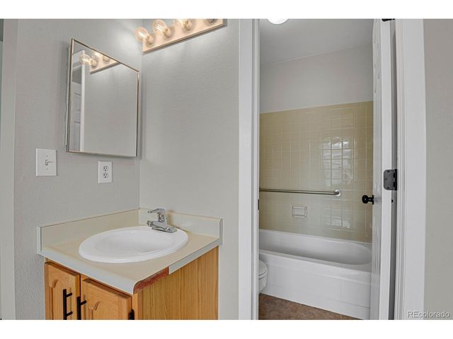 12332 Colorado Blvd 30, Thornton, CO 80241