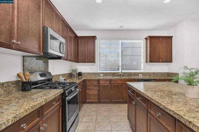 4790 Hawkins St, Antioch, CA 94531