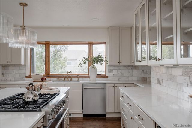 4398 W Lake Circle, Littleton, CO 80123