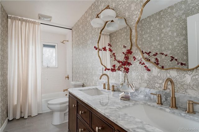4398 W Lake Circle, Littleton, CO 80123
