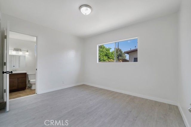12536 Debell, Pacoima (los Angeles), CA 91331