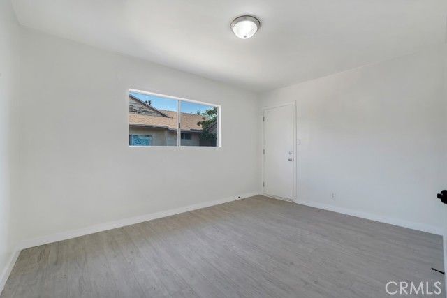12536 Debell, Pacoima (los Angeles), CA 91331