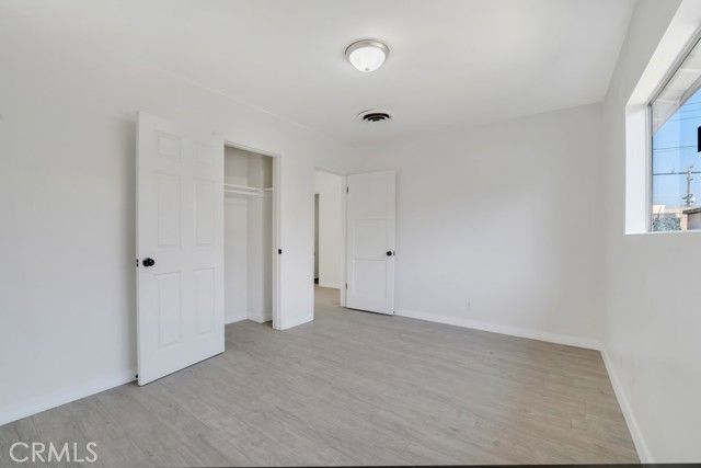 12536 Debell, Pacoima (los Angeles), CA 91331