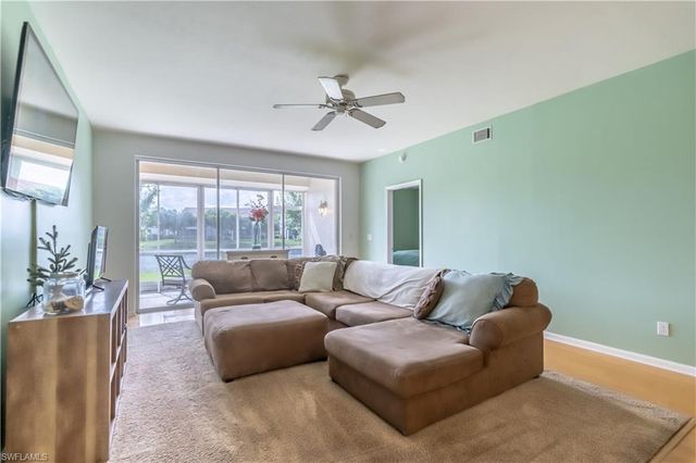 600 Saratoga CIR D--104, Naples, FL 34104