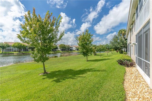 600 Saratoga CIR D--104, Naples, FL 34104