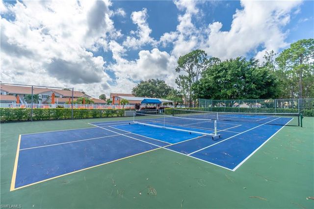 600 Saratoga CIR D--104, Naples, FL 34104