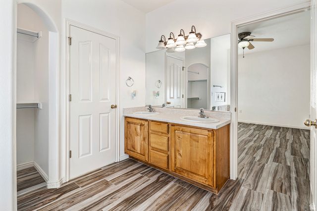 205 TERRACE CIR, Toquerville, UT 84774