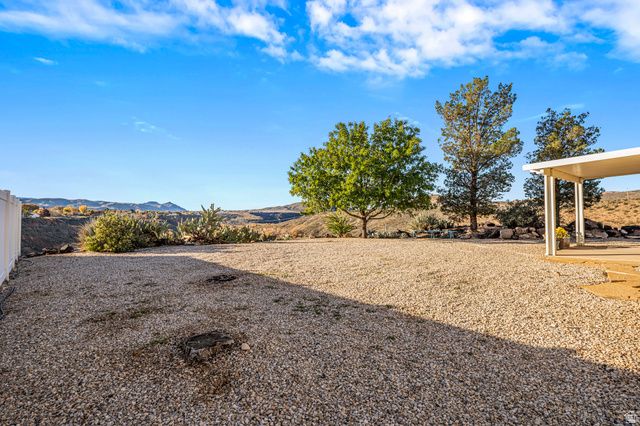 205 TERRACE CIR, Toquerville, UT 84774