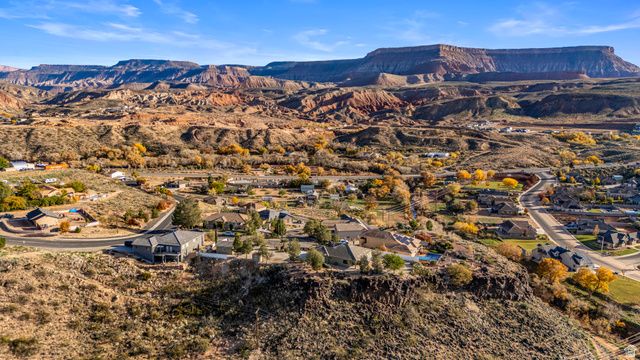 205 TERRACE CIR, Toquerville, UT 84774