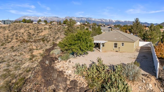 205 TERRACE CIR, Toquerville, UT 84774