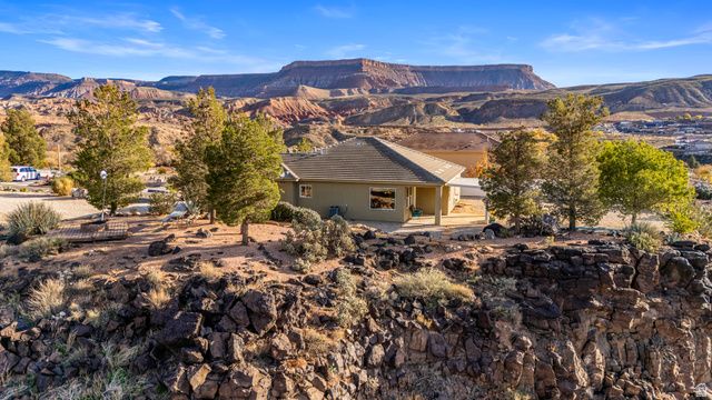 205 TERRACE CIR, Toquerville, UT 84774