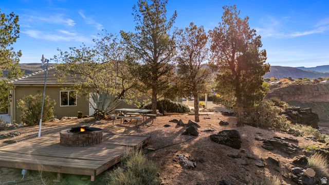 205 TERRACE CIR, Toquerville, UT 84774