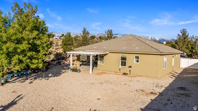 205 TERRACE CIR, Toquerville, UT 84774