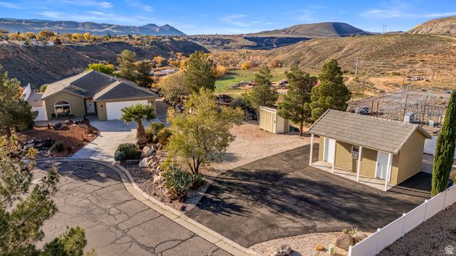 205 TERRACE CIR, Toquerville, UT 84774