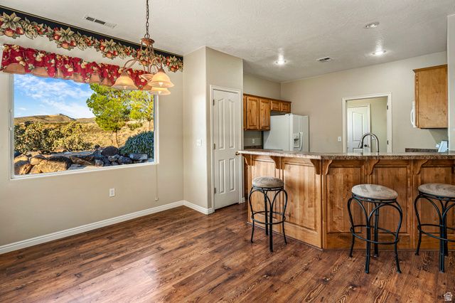 205 TERRACE CIR, Toquerville, UT 84774