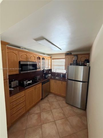 910 Michigan Avenue 405, Miami Beach, FL 33139