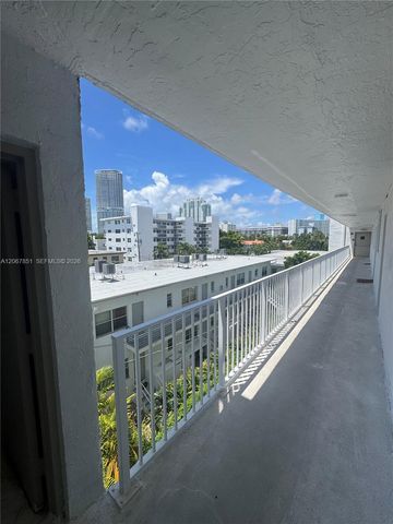 910 Michigan Avenue 405, Miami Beach, FL 33139