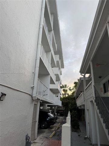 910 Michigan Avenue 405, Miami Beach, FL 33139