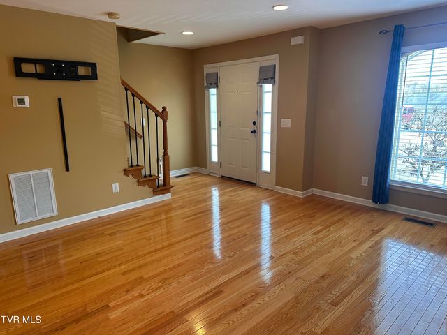 168 Montvale Road 168, Bristol, VA 24201