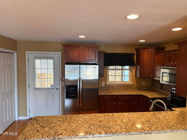 168 Montvale Road 168, Bristol, VA 24201