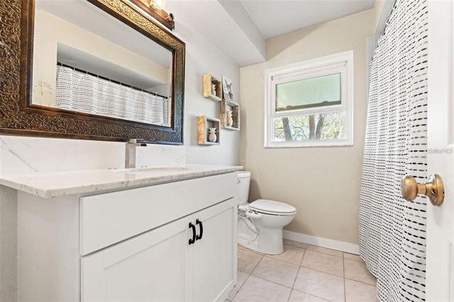 408 PINEAPPLE STREET, Tarpon Springs, FL 34689