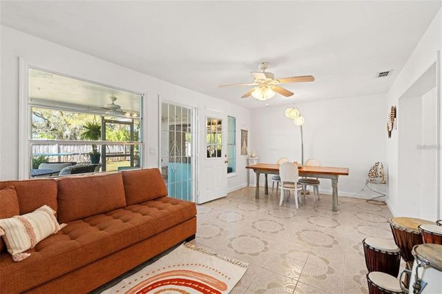 408 PINEAPPLE STREET, Tarpon Springs, FL 34689