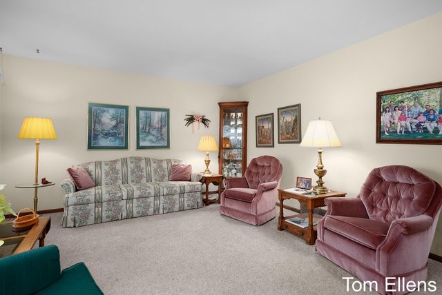 2111 Timberlane Drive, Georgetown Twp, MI 49428