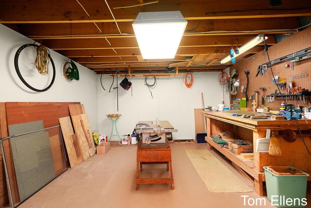 2111 Timberlane Drive, Georgetown Twp, MI 49428