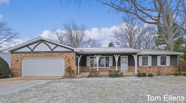 2111 Timberlane Drive, Georgetown Twp, MI 49428