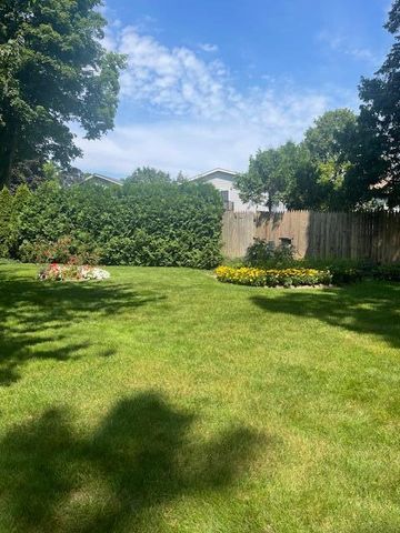 2111 Timberlane Drive, Georgetown Twp, MI 49428