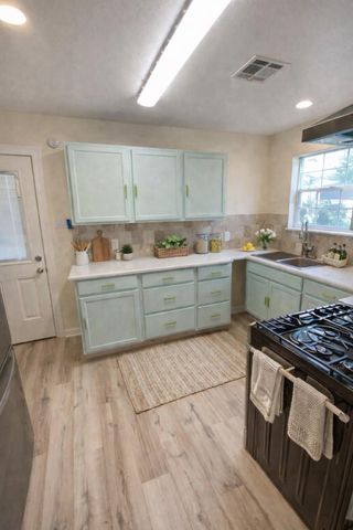 2030 Palo Alto Street, Houston, TX 77023