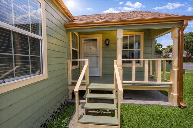 2030 Palo Alto Street, Houston, TX 77023