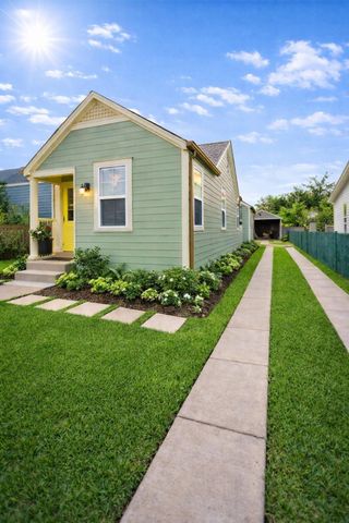 2030 Palo Alto Street, Houston, TX 77023