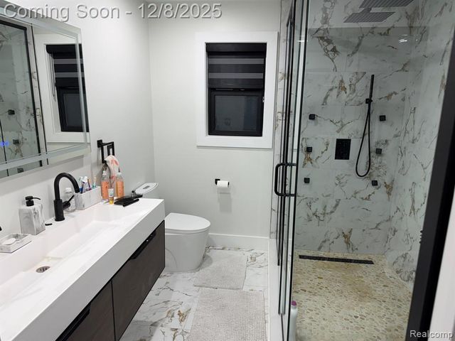 23926 Oak Street, Dearborn, MI 48128