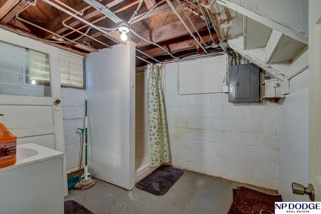 3823 Franklin Street, Omaha, NE 68111