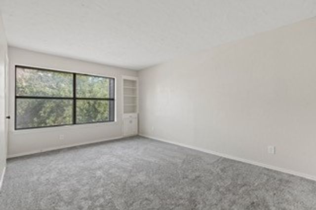 5840 Spring Valley Road 1510, Dallas, TX 75254